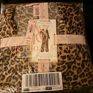 Victoria’s Secret Leopard Print Pajamas Set